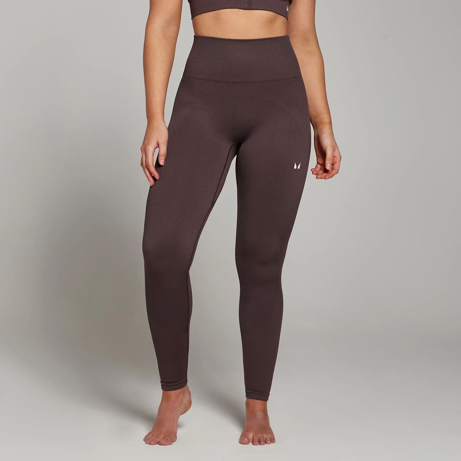 MP Women's Studio Seamless Leggings − ženske helanke − tamnosmeđe - XS Slika 1