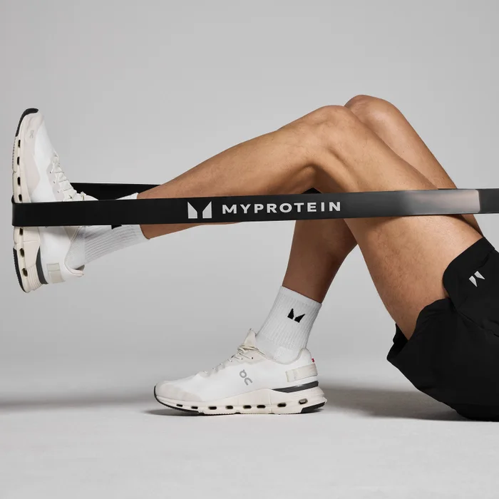 Myprotein Resistance Band, traka sa opterećenjem, 1 komad (23-54 kg) - crna