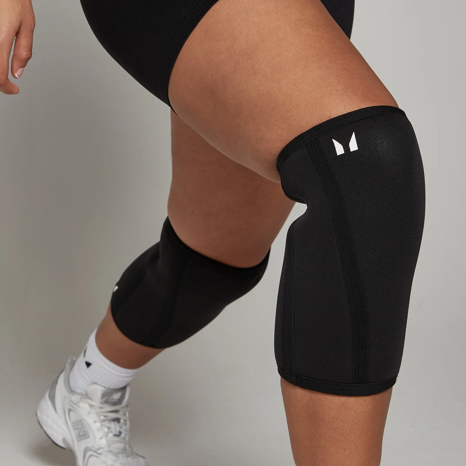 MP Unisex Training Knee Sleeve Pair - steznici za kolena - crni - M Slika 1