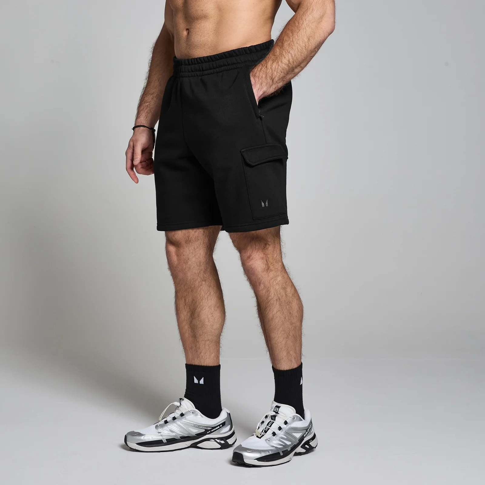 MP Men's Cargo Sweatshorts - Black - S Slika 1