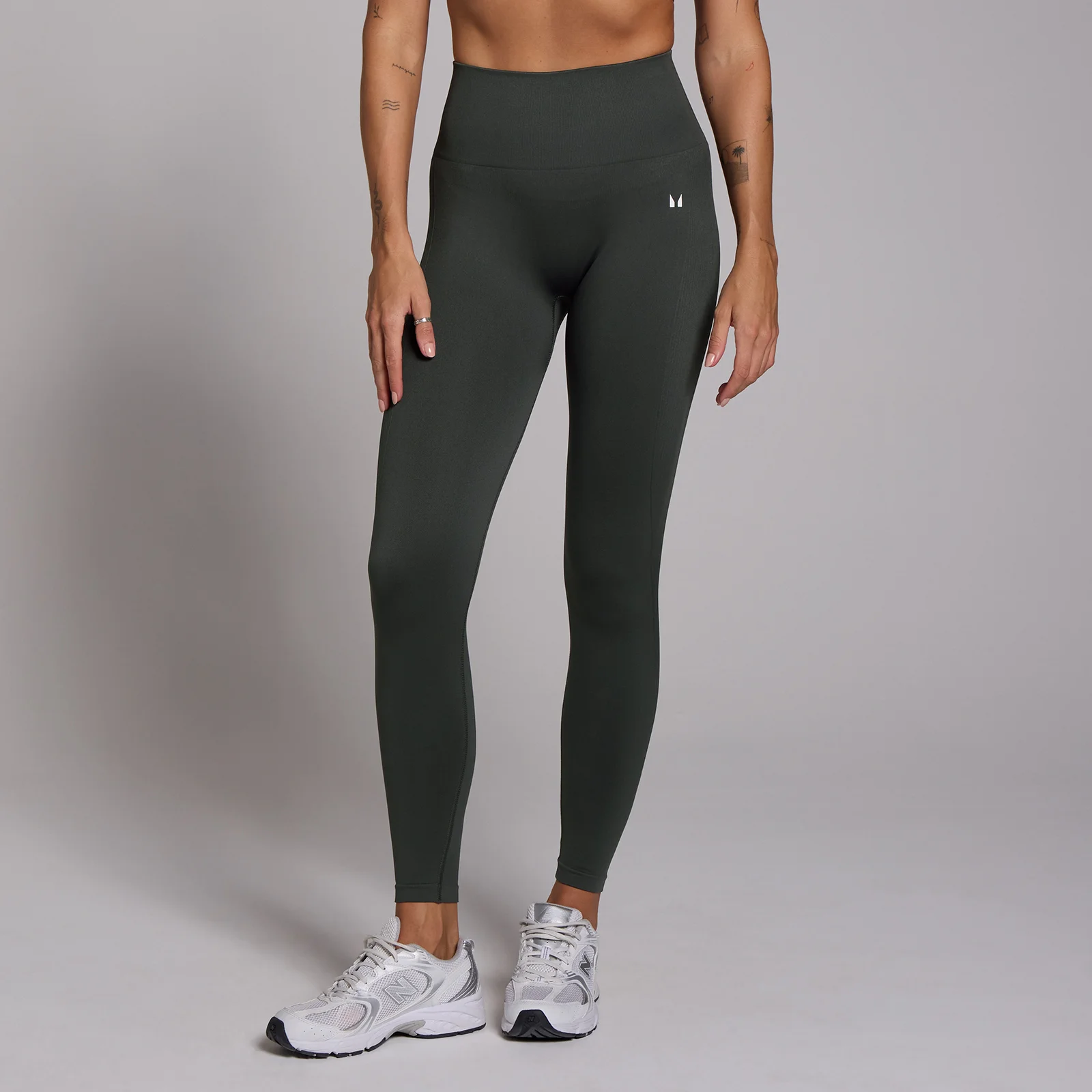 MP Women's Shape Seamless 7/8 Leggings − ženske 7/8 helanke - XS Slika 1