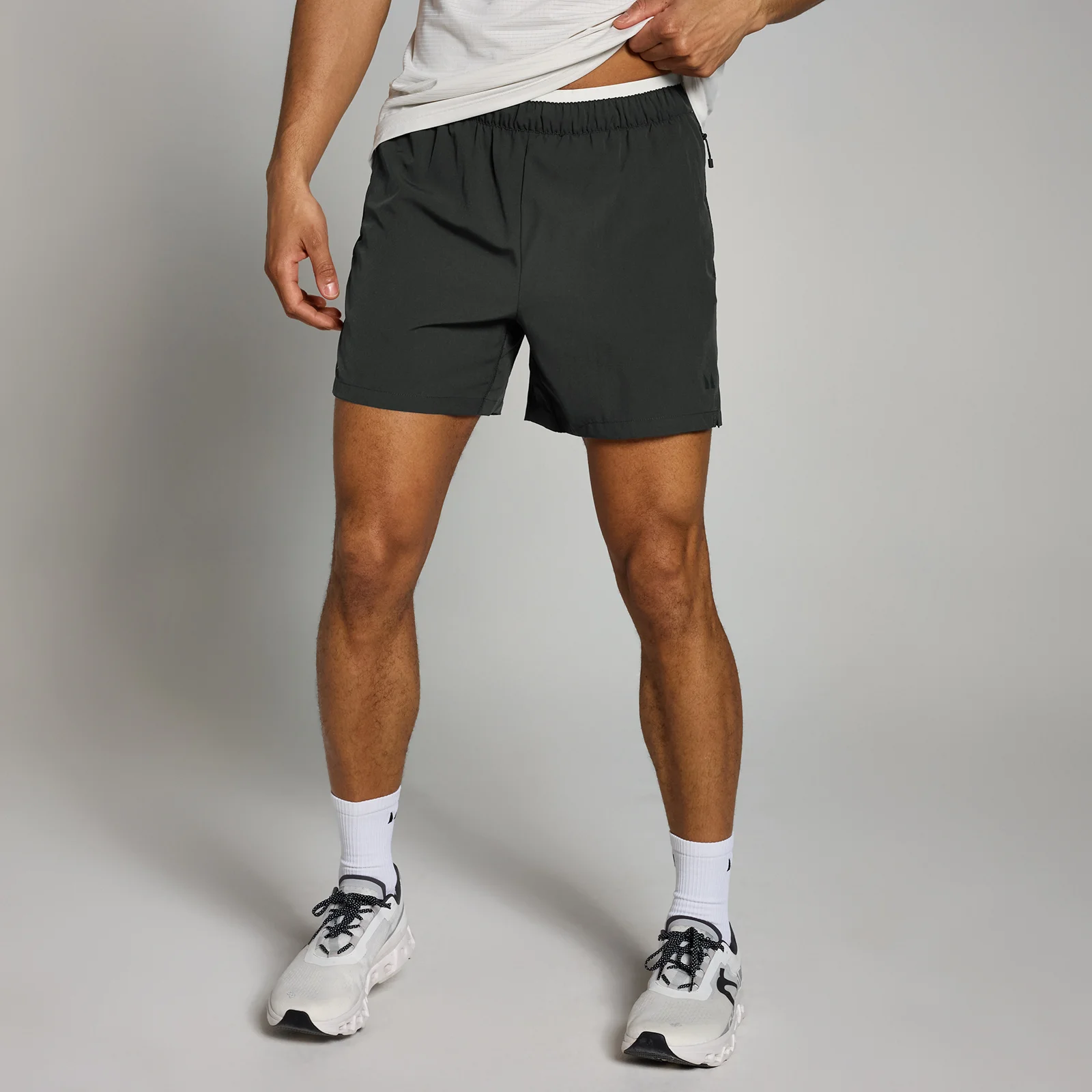 MP Men's Tempo 5-Inch Woven Training Shorts − muški šorts − ispranocrni - XS Slika 1