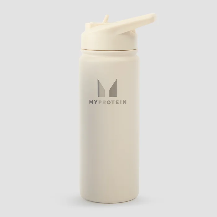 Myprotein Recycled Metal Flip Straw Bottle 500ml − boca sa slamčicom − krem
